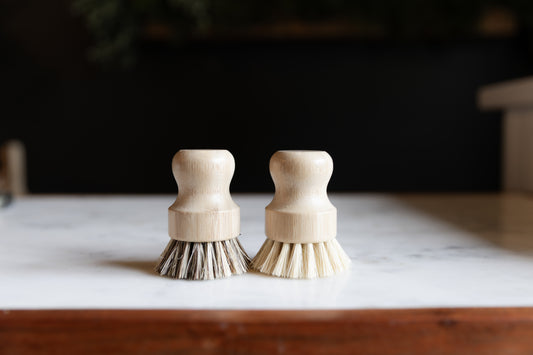Bamboo Handle-Less Dish Scrubbing Brush (Plastic Free)